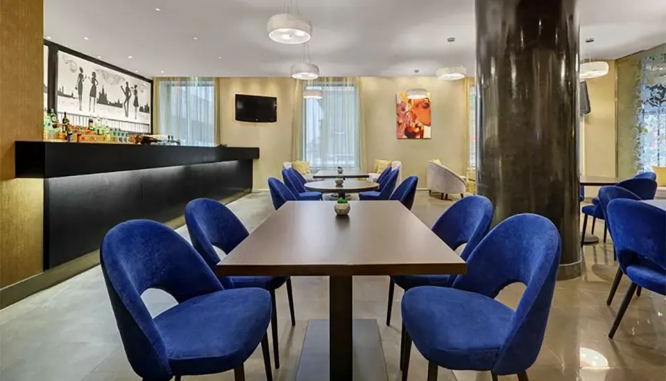 هتل هالیدی این مسکو سوشفسکی